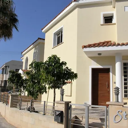 Villa Christina Paphos Buitenkant foto